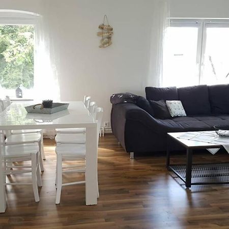 Gemuetliche Haushaelfte Mit Garten Und Terrasse フレンスブルク エクステリア 写真