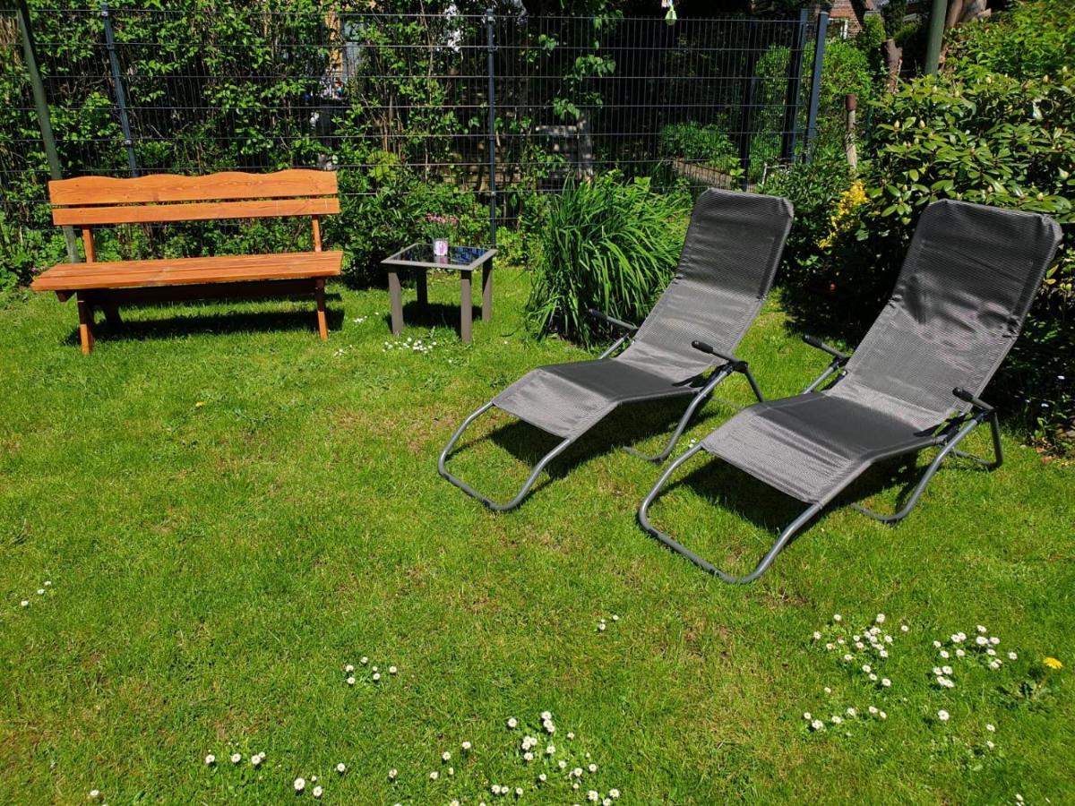 Gemuetliche Haushaelfte Mit Garten Und Terrasse フレンスブルク エクステリア 写真
